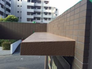 庇(ひさし)改修Before